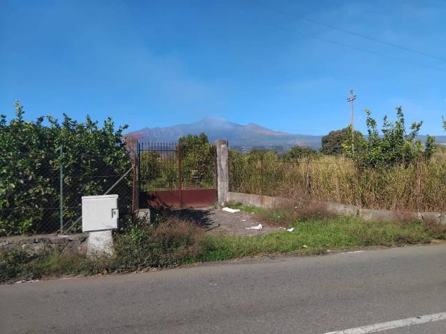 Terreno in vendita a Riposto CT