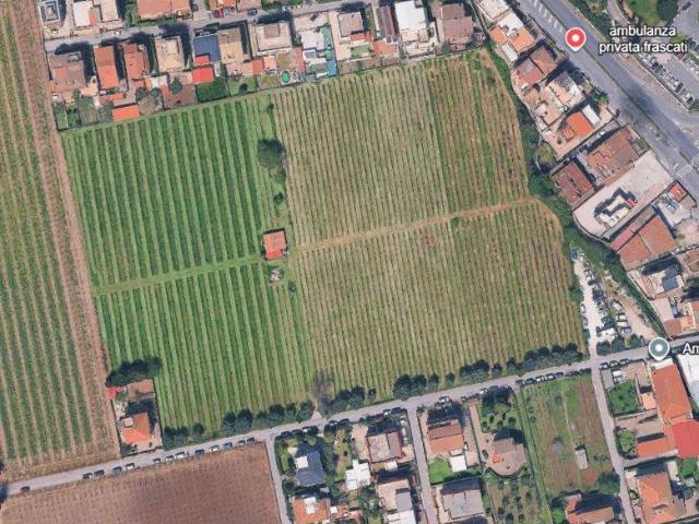 Terreno in vendita a Roma RM