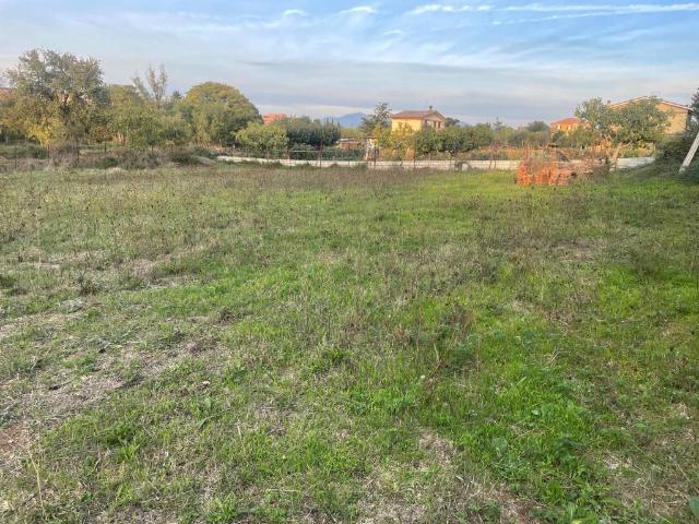 Terreno in vendita a Roma RM