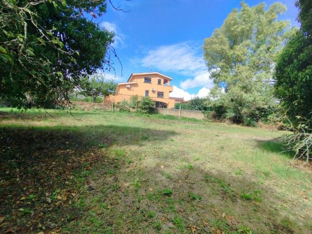 Terreno in vendita a Roma RM