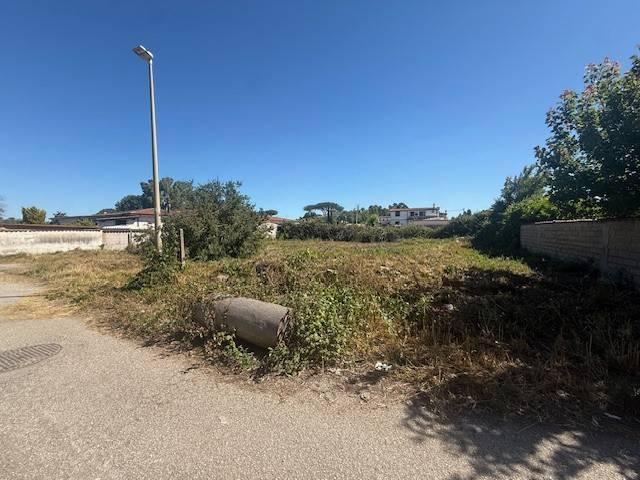 Terreno in vendita a Roma RM