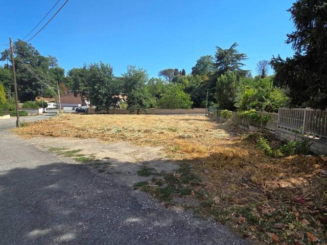 Terreno in vendita a Roma RM