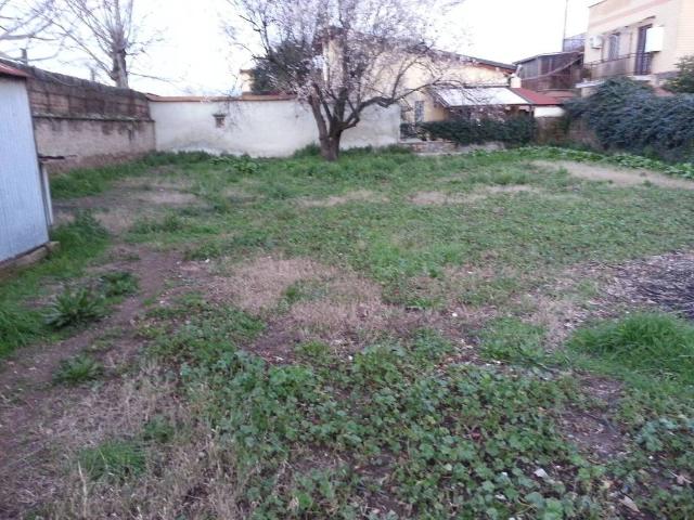 Terreno in vendita a Roma RM