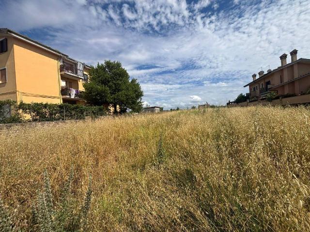 Terreno in vendita a Roma RM