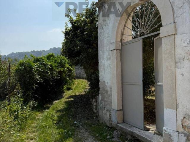Terreno in vendita a Rodi Garganico FG