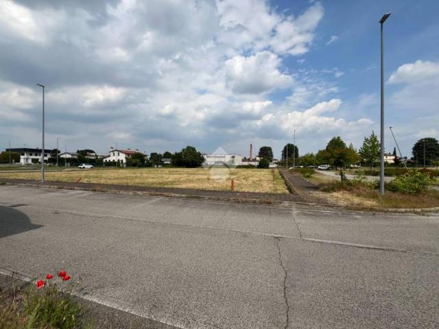 Terreno in vendita a Rossano Veneto VI