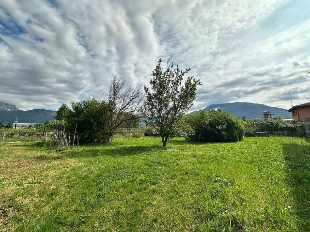 Terreno in vendita a Rovereto TN