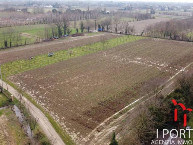 Terreno in vendita a Scorzè VE