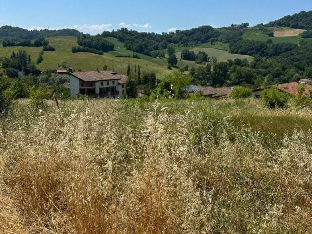 Terreno in vendita a Scandiano RE