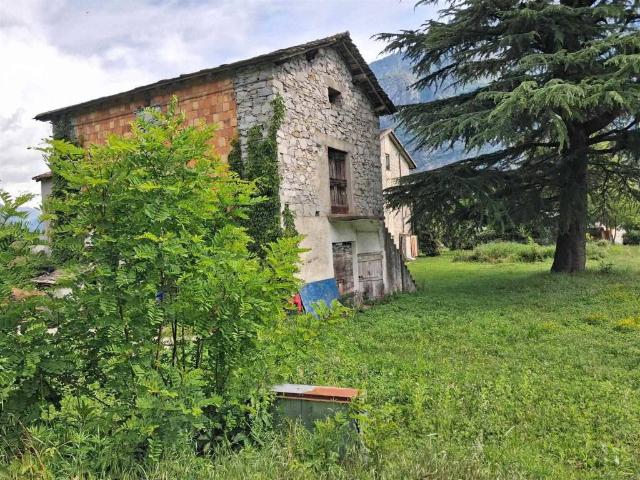 Terreno in vendita a Samolaco SO