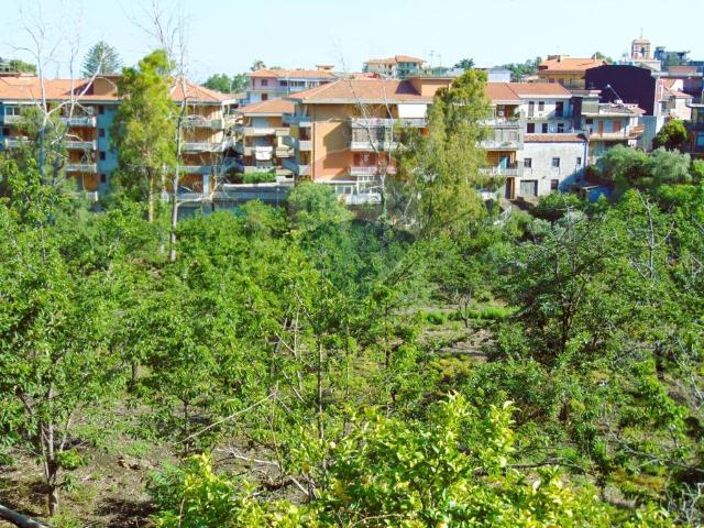 Terreno in vendita a Santa Venerina CT