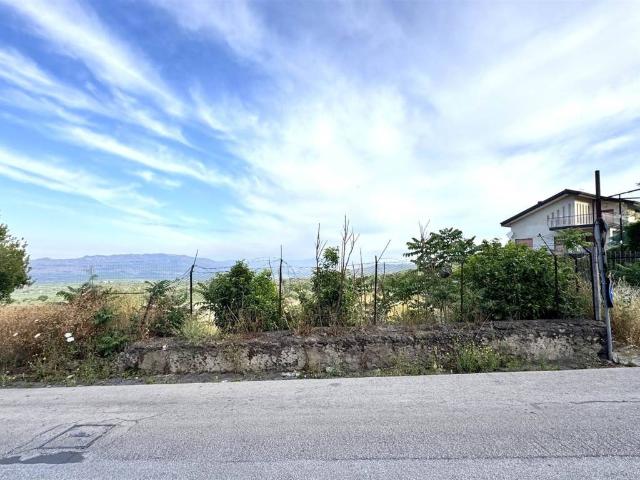 Terreno in vendita a Santa Maria di Licodia CT