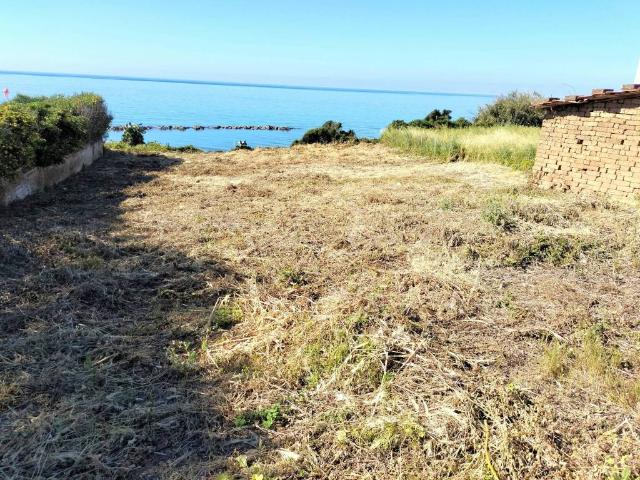 Terreno in vendita a Santa Marinella RM