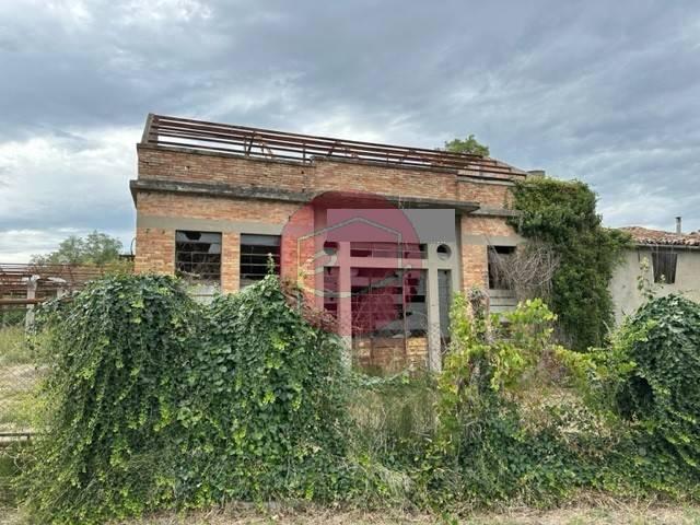 Terreno in vendita a Santarcangelo di Romagna RN