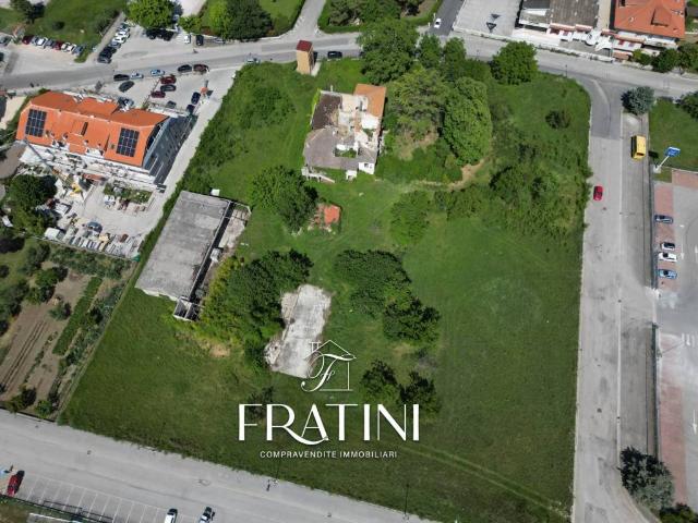 Terreno in vendita a Sant'Egidio alla Vibrata TE