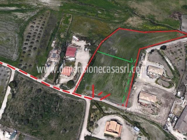 Terreno in vendita a San Cataldo
