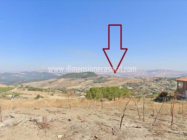 Terreno in vendita a San Cataldo