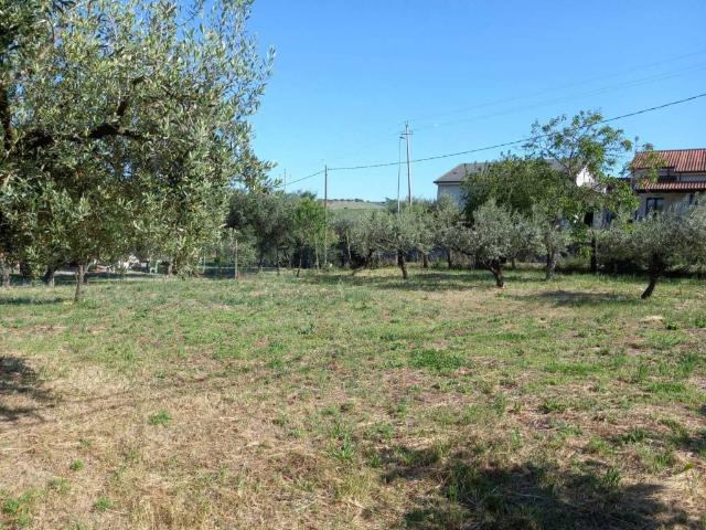 Terreno in vendita a San Clemente RN