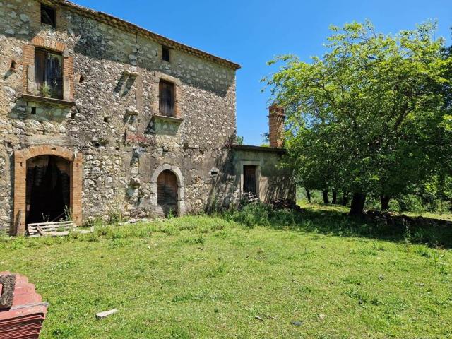 Terreno in vendita a San Giorgio a Liri FR