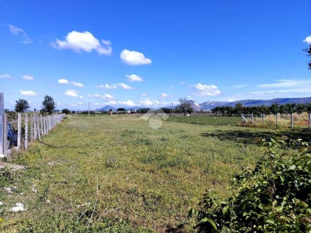 Terreno in vendita a San Felice a Cancello CE
