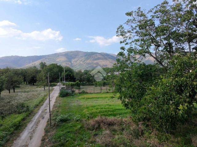 Terreno in vendita a San Felice a Cancello CE