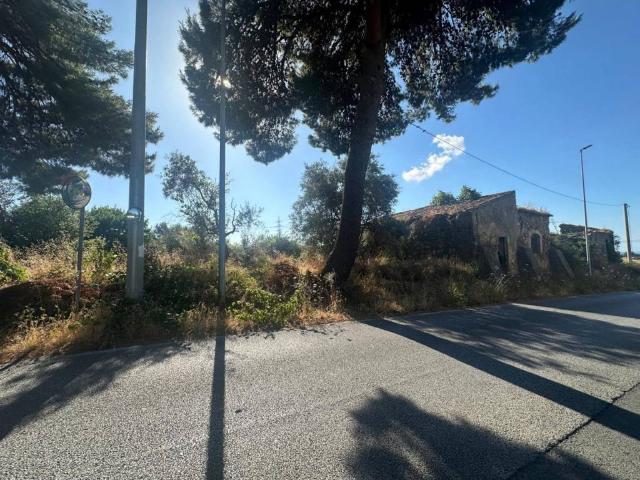 Terreno in vendita a San Filippo del Mela ME