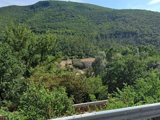 Terreno in vendita a San Severino Marche MC