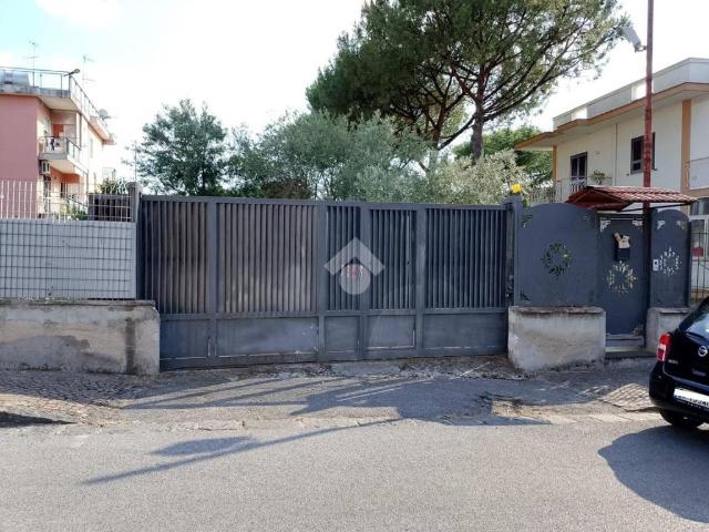 Terreno in vendita a San Sebastiano al Vesuvio NA