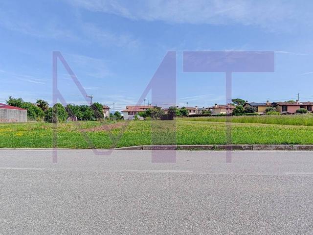 Terreno in vendita a San Vito al Torre UD