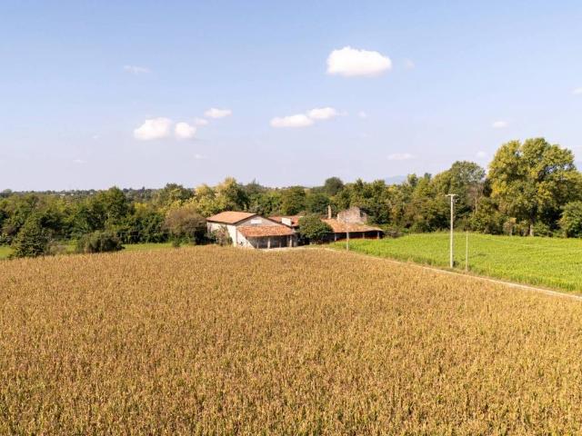 Terreno in vendita a Seriate BG