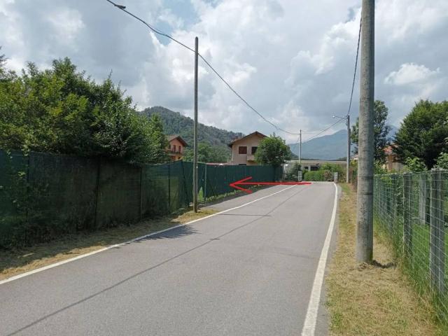 Terreno in vendita a Serravalle Sesia VC
