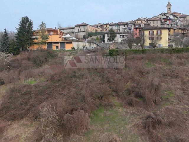 Terreno in vendita a Sinio CN