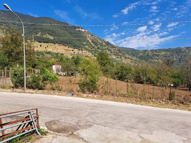 Terreno in vendita a Siano SA