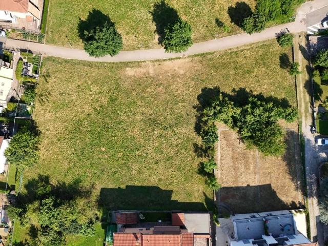 Terreno in vendita a Sorisole BG