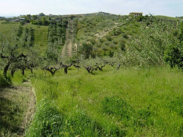 Terreno in vendita a Spoltore PE