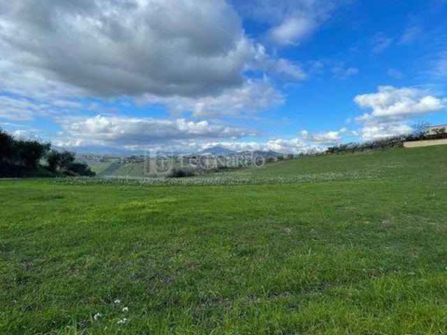 Terreno in vendita a Spinetoli AP