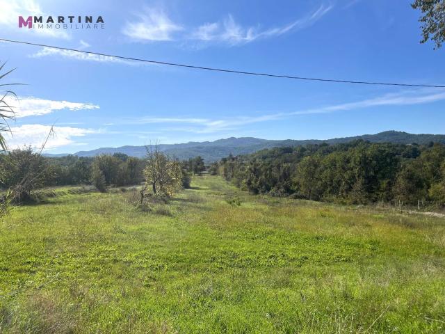 Terreno in vendita di 10427 m² in Strada Vicinale Lagone