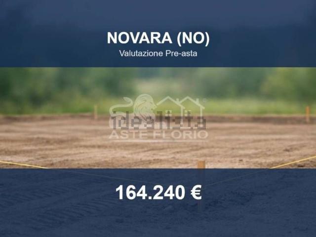 Terreno in vendita di 105150 m² in Via Case Sparse