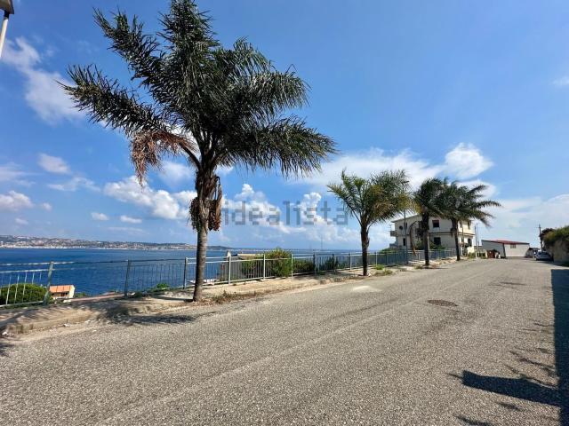 Terreno in vendita di 1060 m² in Via Porto Salvo
