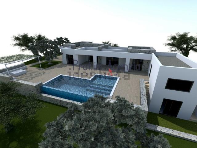 Terreno in vendita di 10700 m²