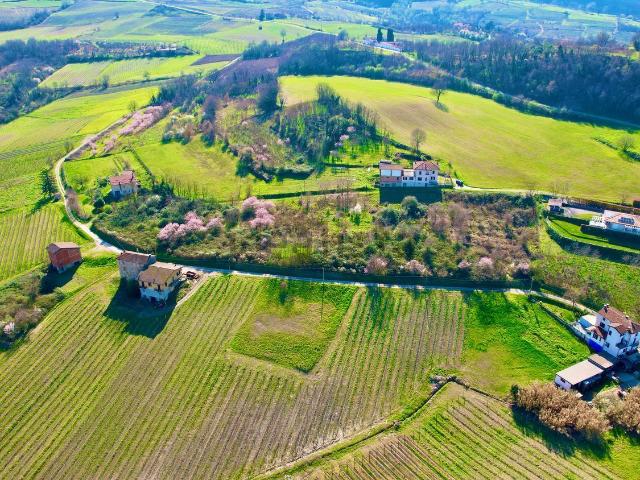 Terreno in vendita di 10710 m² in Via T. Zuccarelli