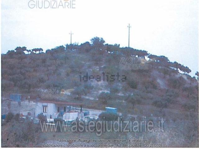 Terreno in vendita di 10800 m² in Contrada Santa Maria