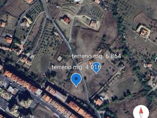 Terreno in vendita di 10880 m² in Via Ancipa, 4