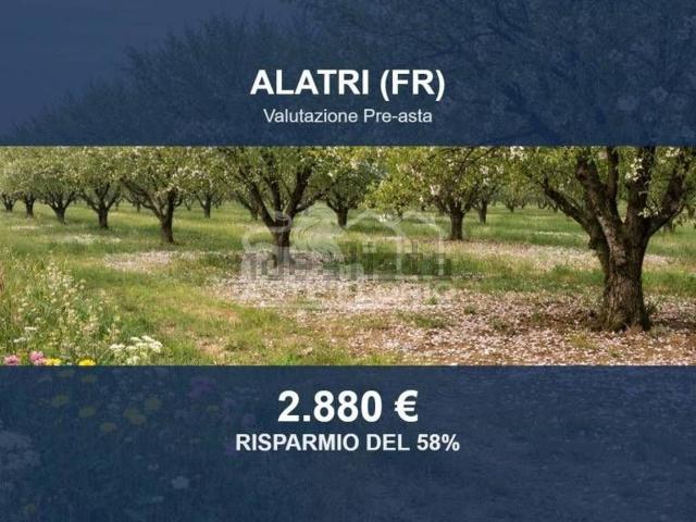 Terreno in vendita di 1092 m² in Via Case Mangiapelo