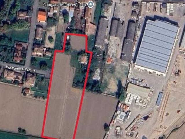 Terreno in vendita di 10930 m² in Via Camilla Perona, 5