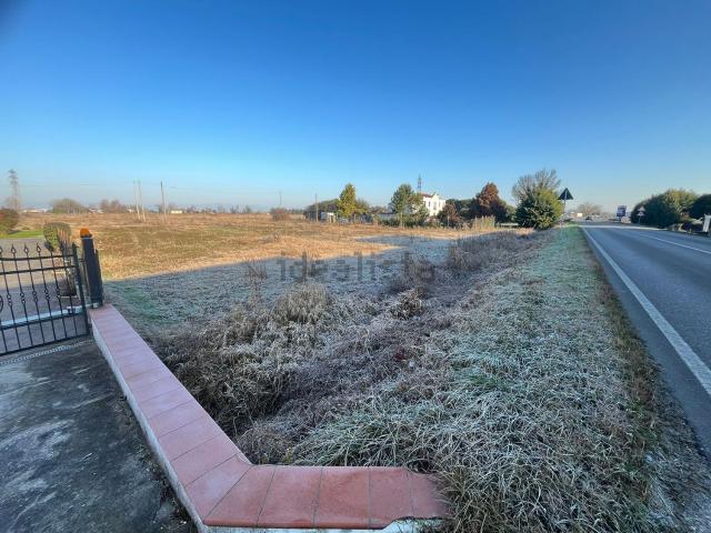 Terreno in vendita di 10000 m² in Via Giacomo Matteotti