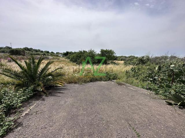 Terreno in vendita di 10000 m² in Strada Provinciale 56ii
