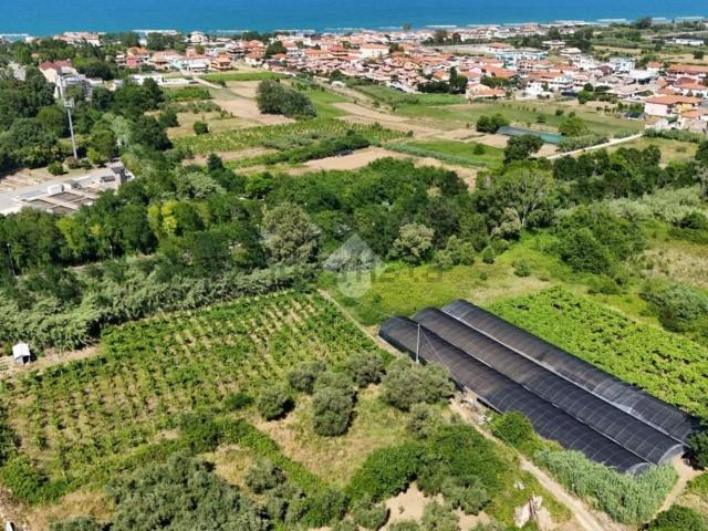 Terreno in vendita di 1000 m² in Contrada San Giovanni, 1