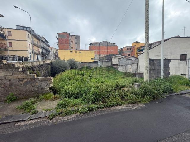 Terreno in vendita di 1000 m² in Via VII Traversa