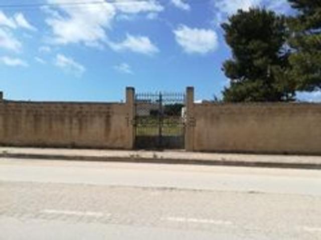 Terreno in vendita di 1000 m² in Via Bessarione, 215